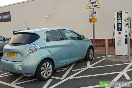 Fast charging at Toddington Services (Image: T. Larkum)