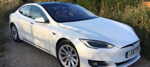 Tesla Model S 60D (Image: Top Gear)