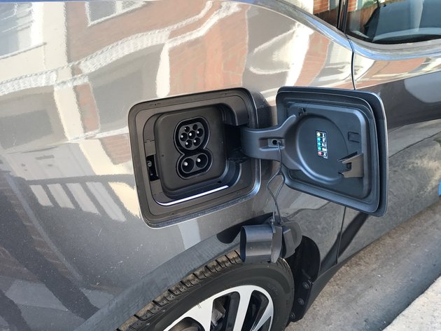 Зарядное устройство для bmw i3