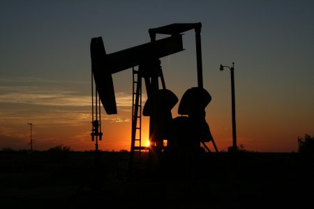 The sun sets on drilling (Image: Pexels)